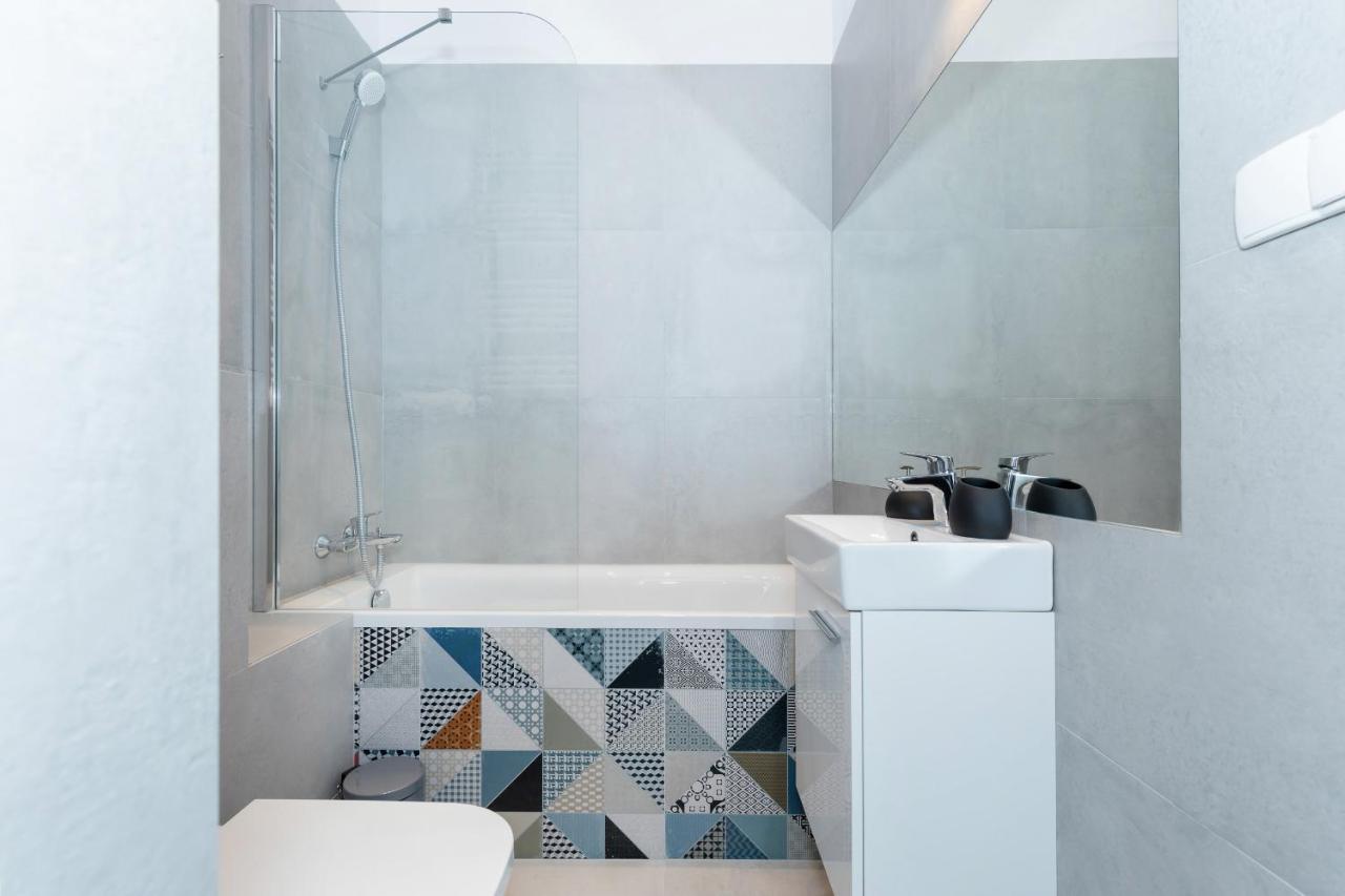 Apartments Poznan Mtp By Noclegi Renters Extérieur photo